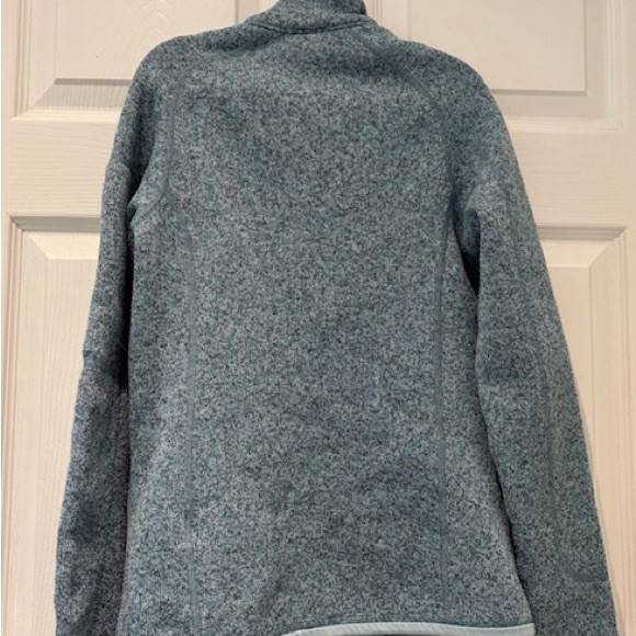 Patagonia Women's Light Blue Fleece Jacket - Picture 5 of 6